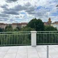 994_4719990104.jpg